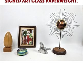 Lot 1556 5pc Modernist Shelf Lot. Signed Art Glass Paperweight. 