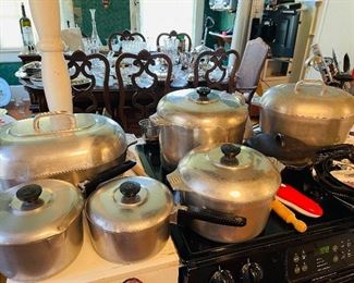  Collection of Vintage Magnalite Pots & Cast Iron Pots 