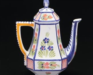 Henriot Quimper Hand-Painted Porcelain Teapot, Mid to Late 20th Century