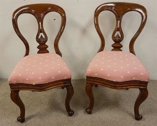 1151	PAIR OF ANTIQUE VICTORIAN BALLOON BACK SIDE CHAIRS WITH UPHOLSTERED SLIP SEATS
