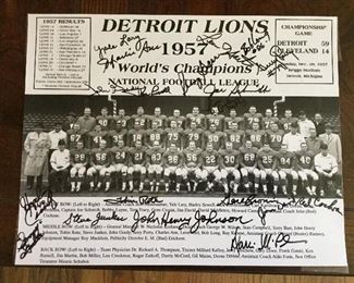 DETROIT LIONS 1957 WORLD CHAMPIONS   14” x 11” AUTHENTIC SIGNED PHOTO