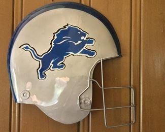 Detroit Lions Flat Metal Helmet Wall Hanging - 