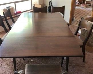 MCM Table and 6 chairs