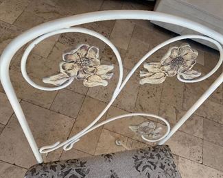 Vintage Metal Patio Table and Chairs