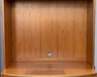 Entertainment Unit (as is)