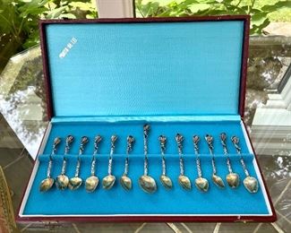 $200 - Prata De Lei 13 PC. Sterling Silver Spoon Set