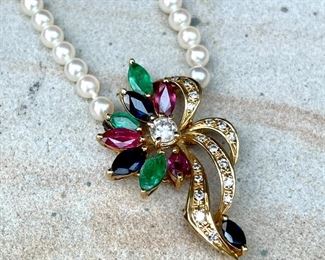 $950 - 18K Gold Flower Pendant with Precious Stones and Authentic Pearls