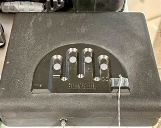 Top view of gun vault