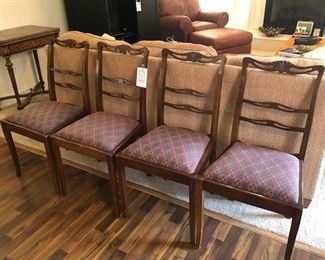 4 nice dining/side chairs