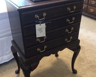 Broyhill silver/jewelry chest