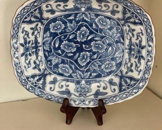 Andrea by Sadek blue chinoiserie oval bowl. Made in Japan. Measures 9" W x 8" H. Photo 1 of 2.