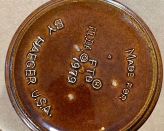 Vintage Haeger for FTD planter. 1979. Photo 2 of 2.