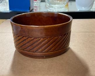 Vintage Haeger for FTD planter. 1979. Photo 1 of 2.