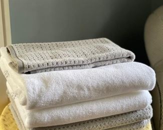 Brand new bath linens.