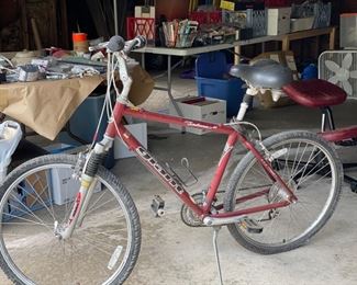 Giant Sedona mountain bike.