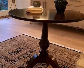 Ethan Allen pedestal side table.