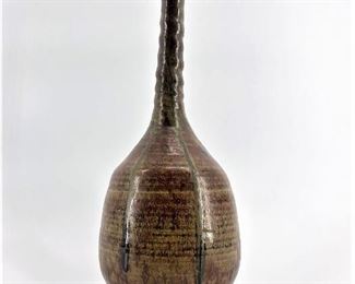Vintage Signed Willow Pond Art Vase
