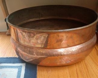 Large Oval Copper pot