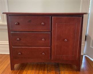 Chest of Drawers / Cabinet 