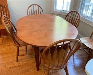 Kitchen Table with 6 Chairs