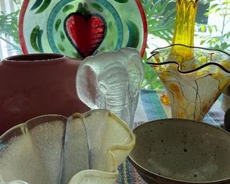 Art glass & pottery