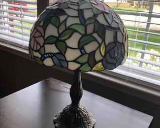 Leaded glass lamp