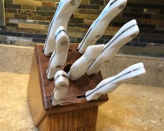 Cutco knife set 