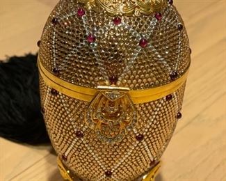 Katherine Bauman Collectibles egg with tassel. NO: 91/500. Beverly Hills. Photo 1 of 2