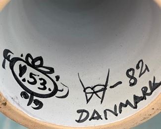 Porcelain Eve urn signed by artist. Photo 2 of 2. 