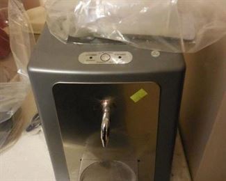 Professional jewelry cleaner