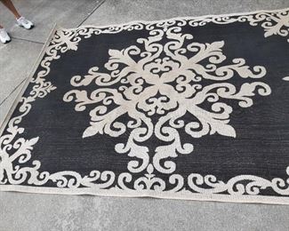 78"x107" (indoor-outdoor)