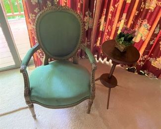 FRENCH CARVED ANTIQUE CHAIR