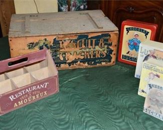 Group Lot Of Vintage Branded Items