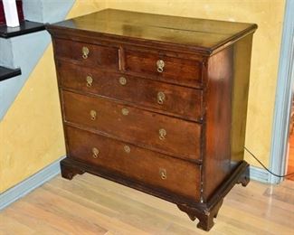 Mahogany Chest Of Drawers With Brass Pulls