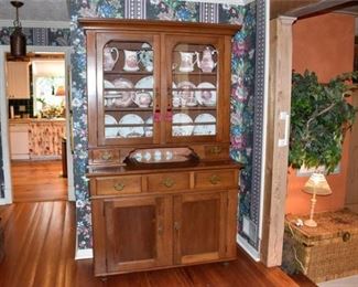 Wooden Kitchen Hutch