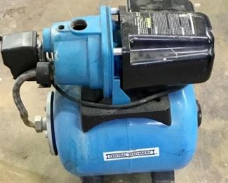 CENTRAL MACHINERY 3/4 HP WELL PUMP
