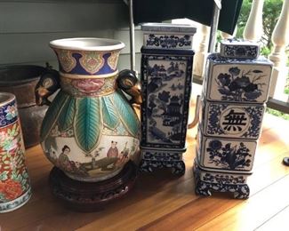 Asian / Chinese Export Wares / Blue & White