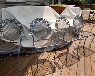 Set of 4 balloon back patio chairs