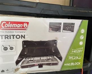 COLEMAN GAS RANGE  brand new $60