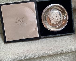 The official 1973 Inaugural silver sterling plate issued by the Inaugural committee,  $275