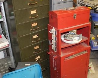 Tool Boxes / Metal Cabinets