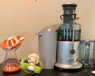Breville JE98XL The Juice Fountain Extractor 850 W $39