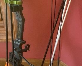 Compound bow $39 