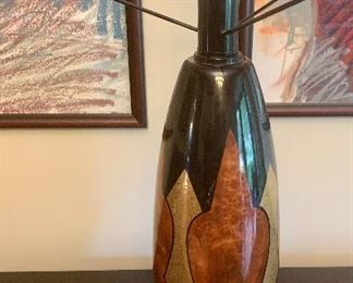 Artist E Pinl ceramic lamp (no shade) $39