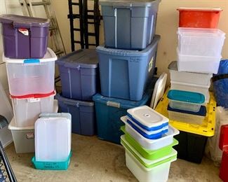 Yellow/black heavy duty $6
Xtra large blue $5
Large blue $4
Clear large  & purple $3
Small$2
Shoebox $1