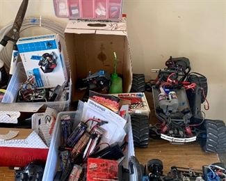 Remote R/C Chasis Big $35; small $25
Battery packs $5 ea
Various hand remotes $5-10
Brobotic starter kit $5
Radio shack Case w/ pieces $10