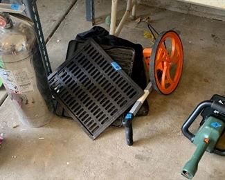 Empty tank $5
Cast griddle & Char broil grate Set w/ carry bag $25
Walking/rolling Measure tape $15
Hedge Hog $18
