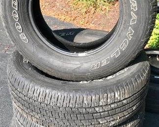 Set of 4 truck Tires $300