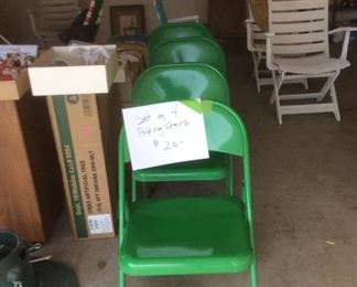 Green folding chair set