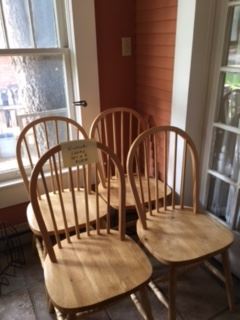 4 windsor type chairs